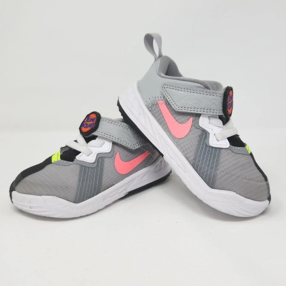 Nike Tune Squad Toddler 6c Lebron 18 Low‎ Sneakers Bugs x Marvin Space Jam